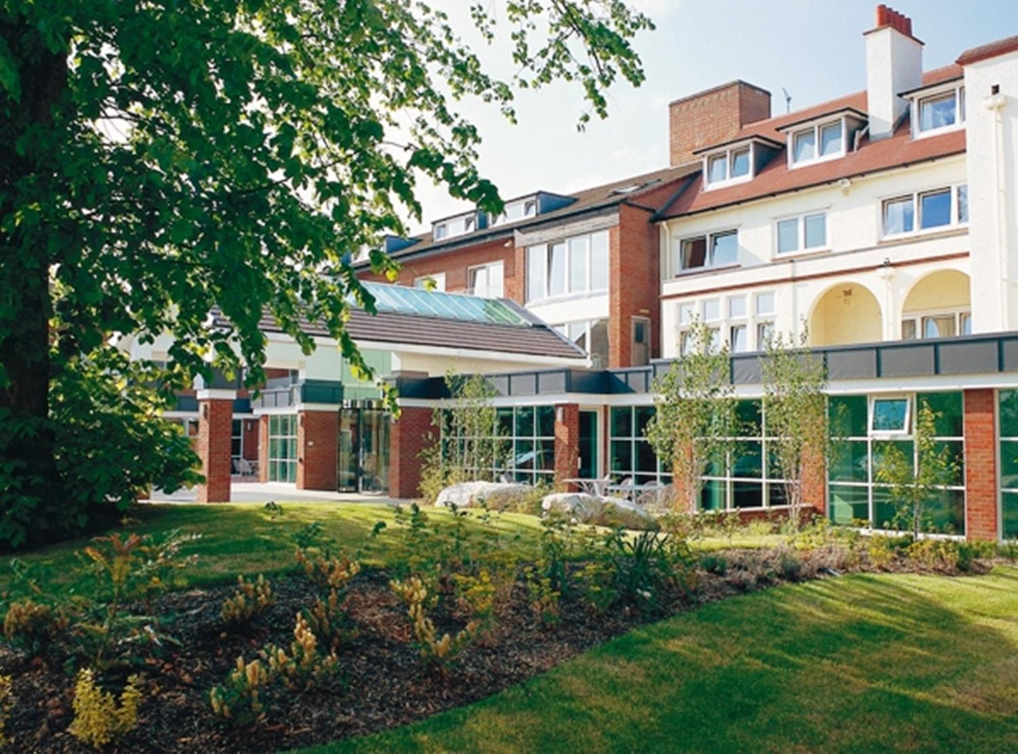 Regency Park Hotel, Health Club & Spa Thatcham Exteriér fotografie